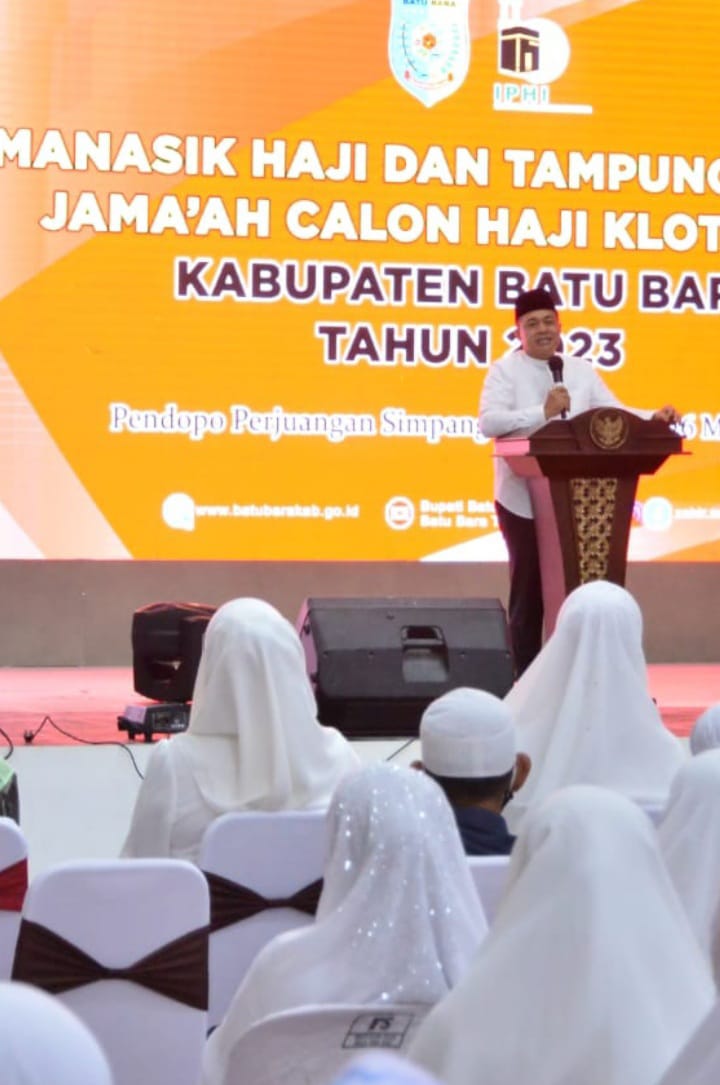 Bupati Zahir: Layani Calhaj Lebih Ekstra
