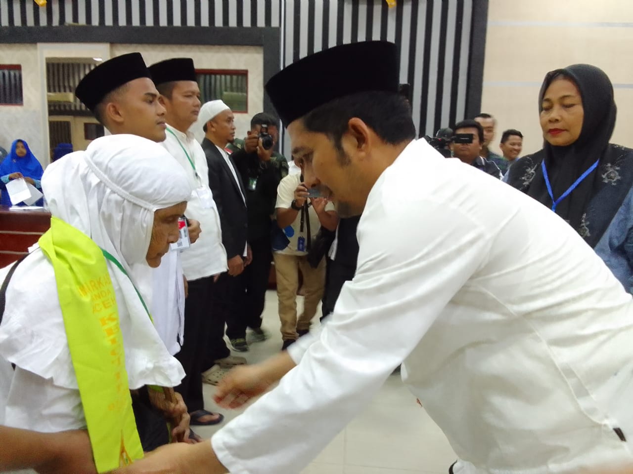 Pj Bupati Syakir Lepas 108 Calhaj Aceh Tenggara