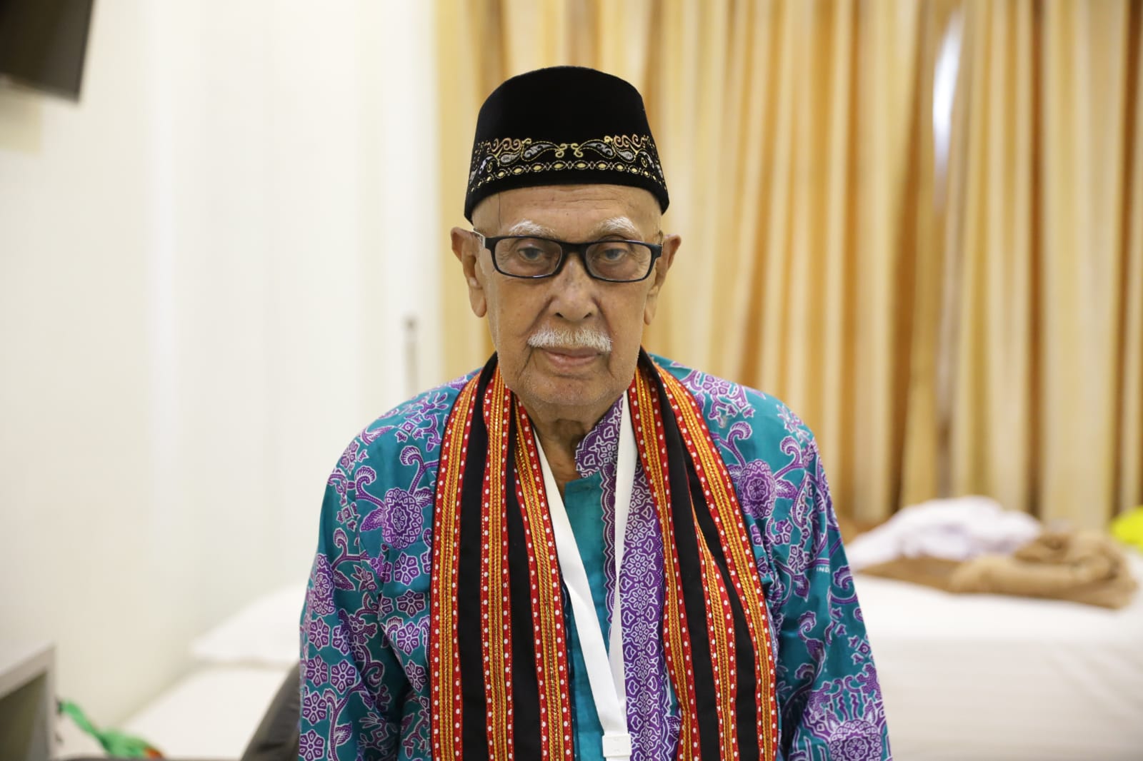 Pria Berusia Satu Abad Naik Haji Tanpa Pendamping