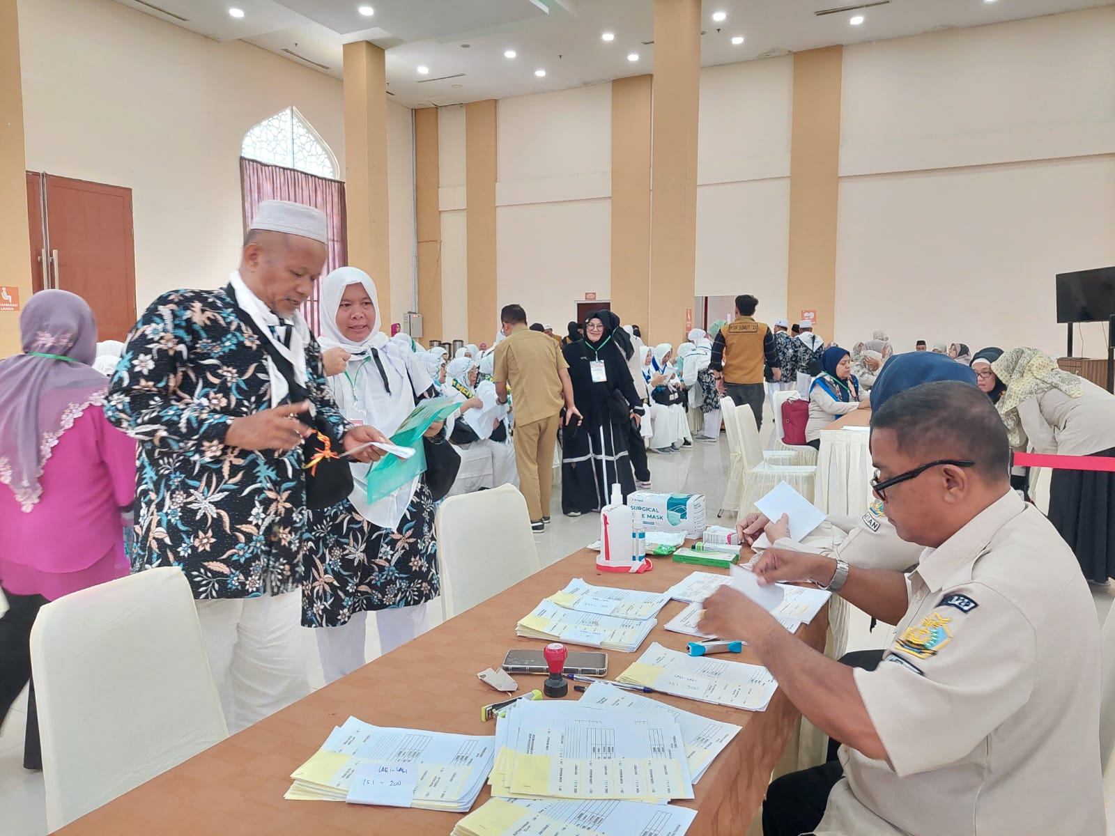 Visa Belum Keluar 4 Calhaj Kloter 7 Tunda Berangkat