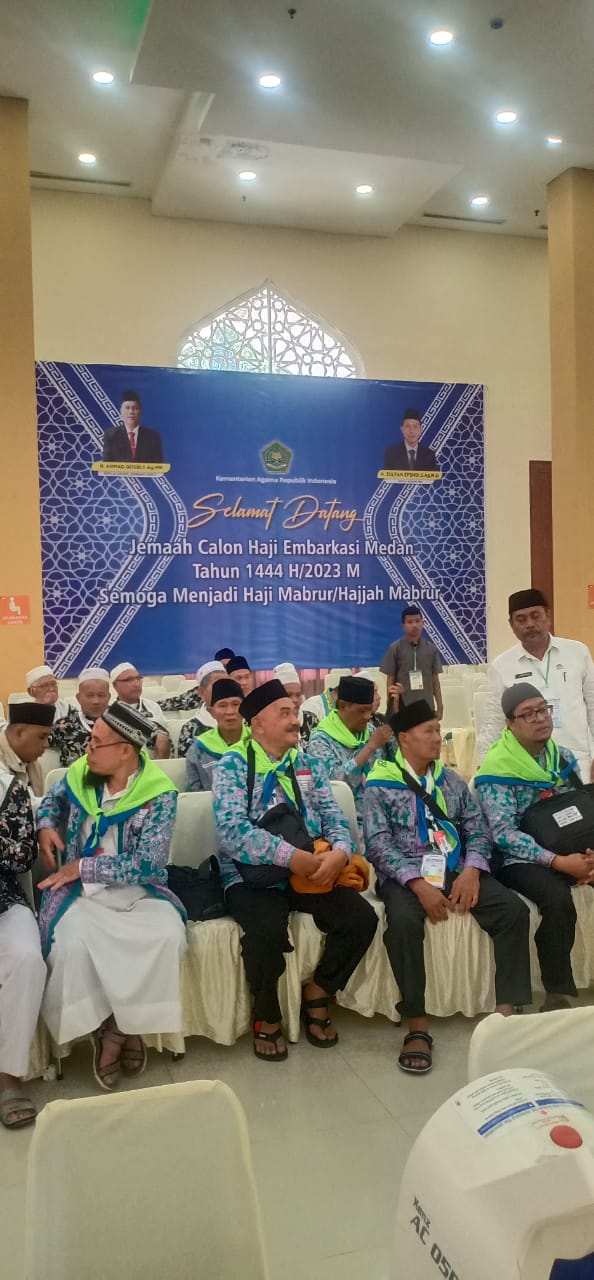 Calhaj Terakhir Asal Binjai Bergabung Di Kloter 8