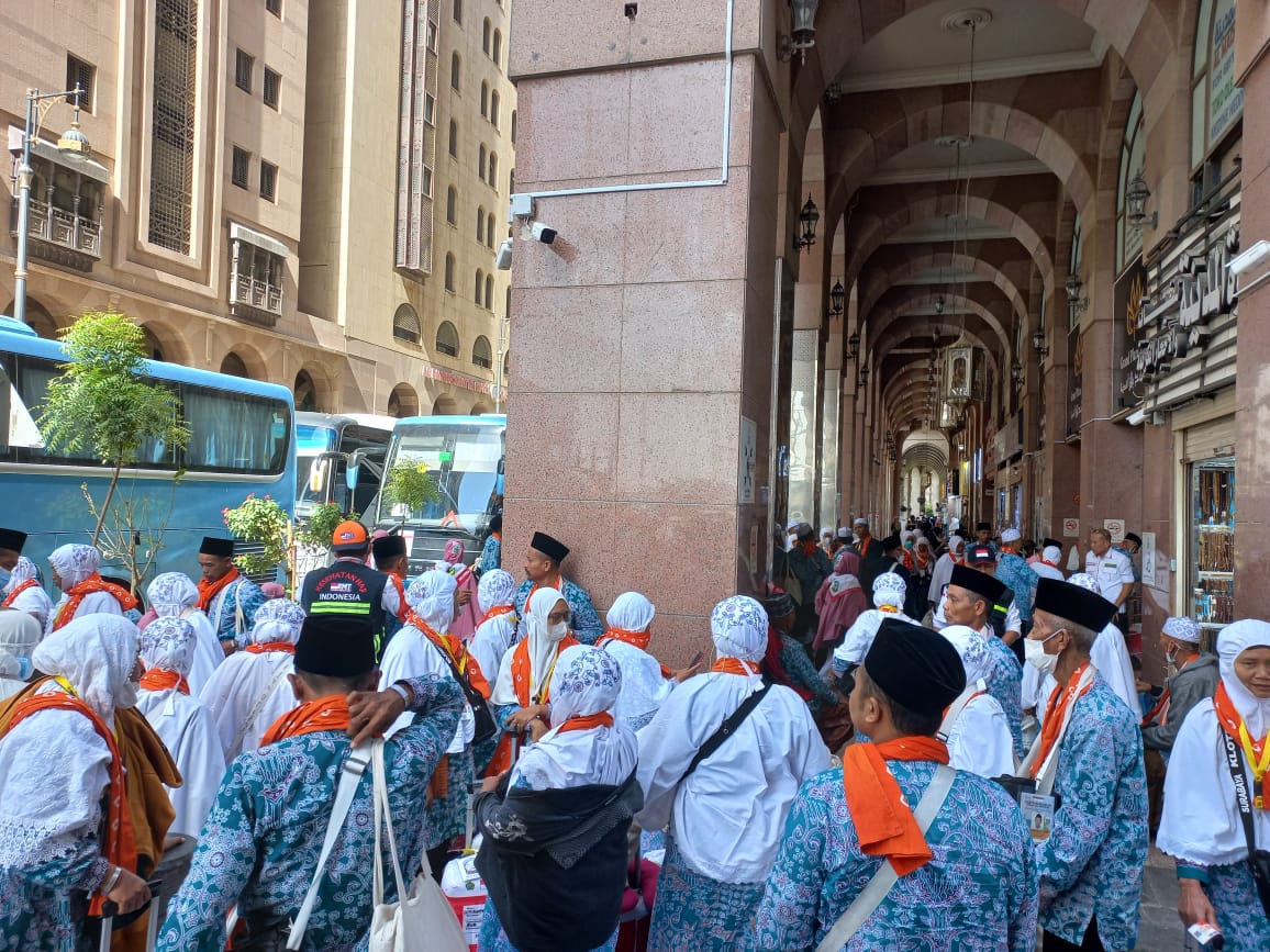 Jemaah Indonesia Padati Madinah