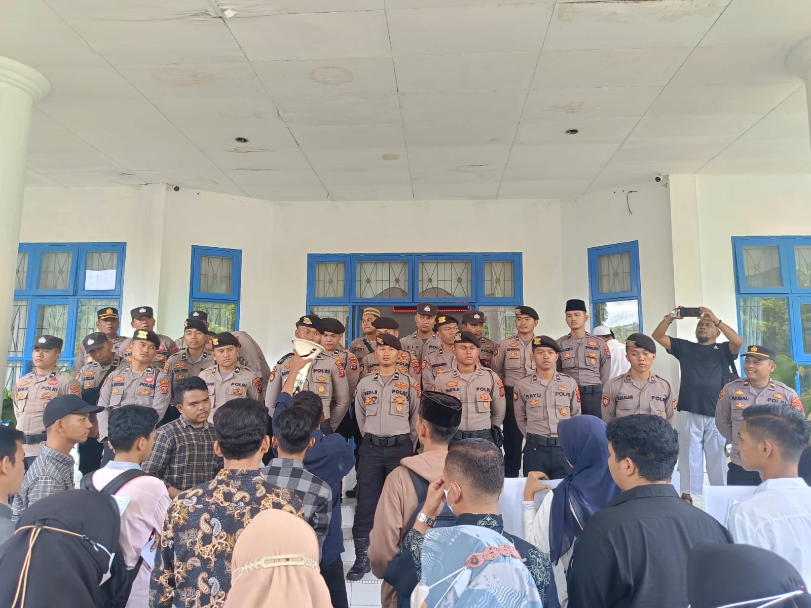 Mahasiswa Dan Wartawan Desak Bupati Copot Inspektur Madina