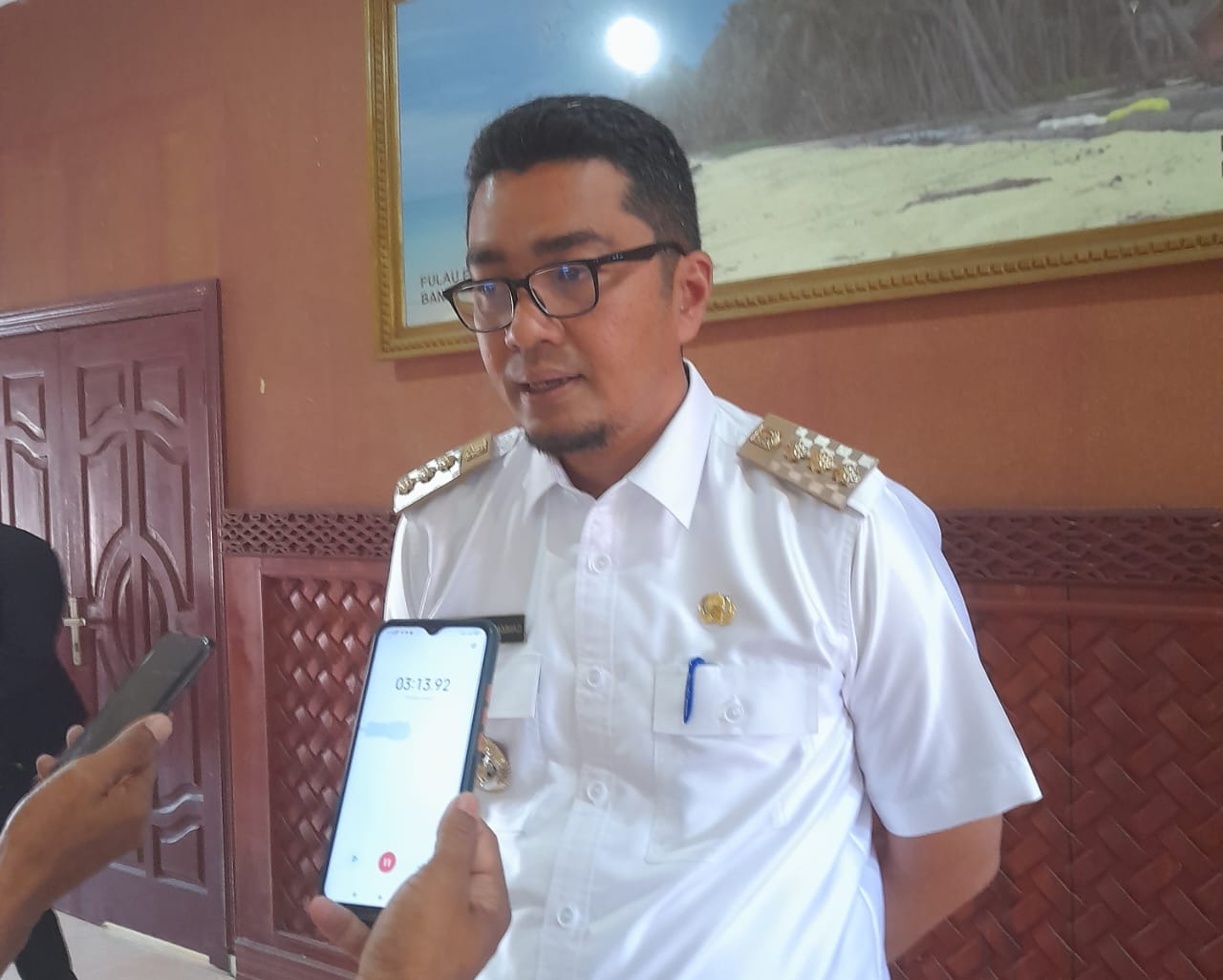 Dituding Langgar Wewenang Angkat Tiga Stafsus, Begini Jawaban Marthunis