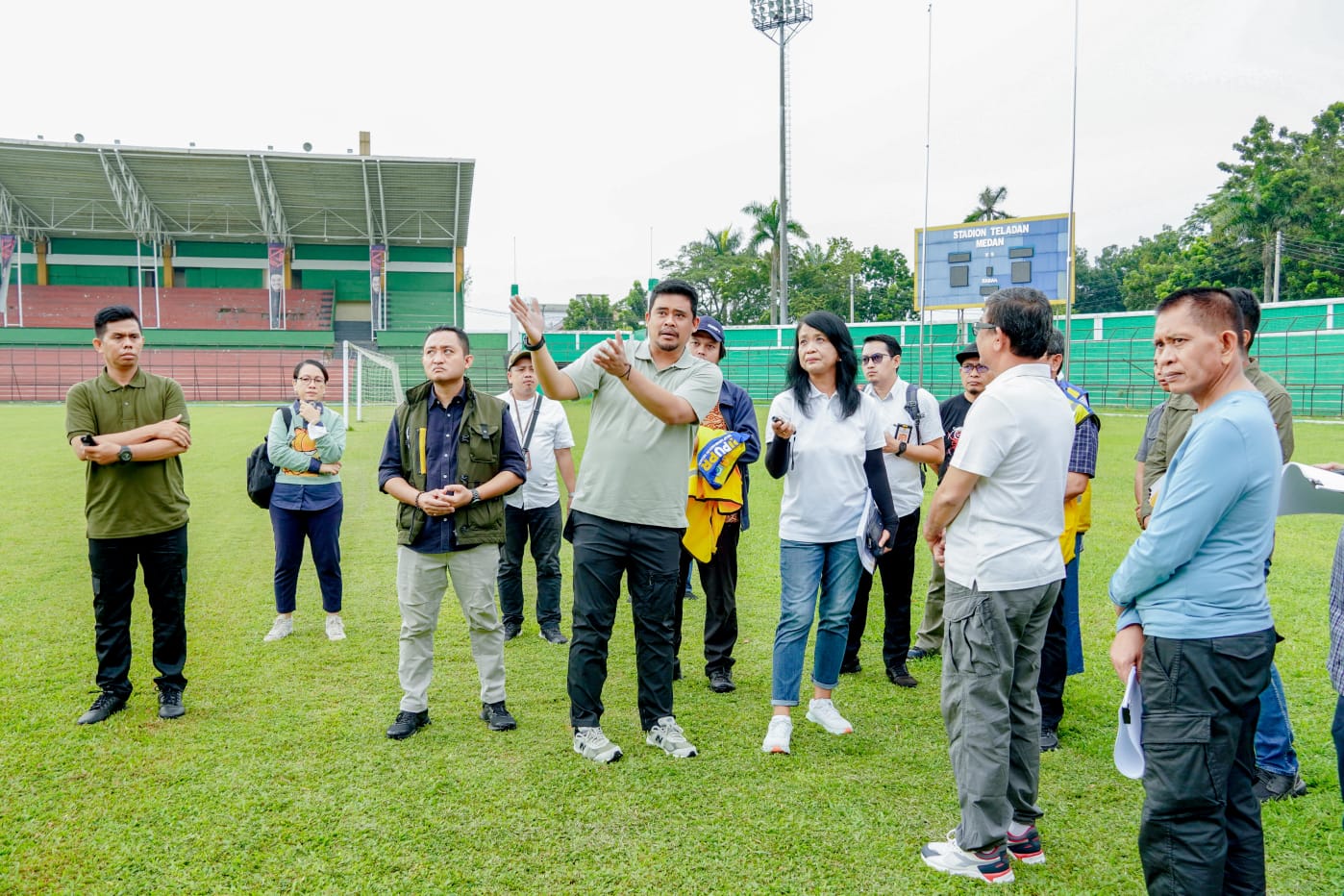 Oktober, Renovasi Stadion Teladan Dimulai, Bertaraf Internasional & Berstandar FIFA