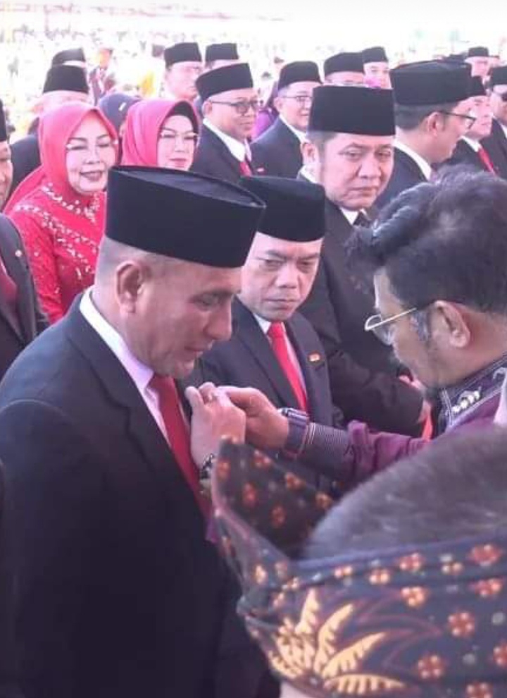 Terima Satya Lencana Wira Karya dari Presiden RI, LIPPSU : Bukti Edy Rahmayadi Mampu Wujudkan Sumut Bermartabat