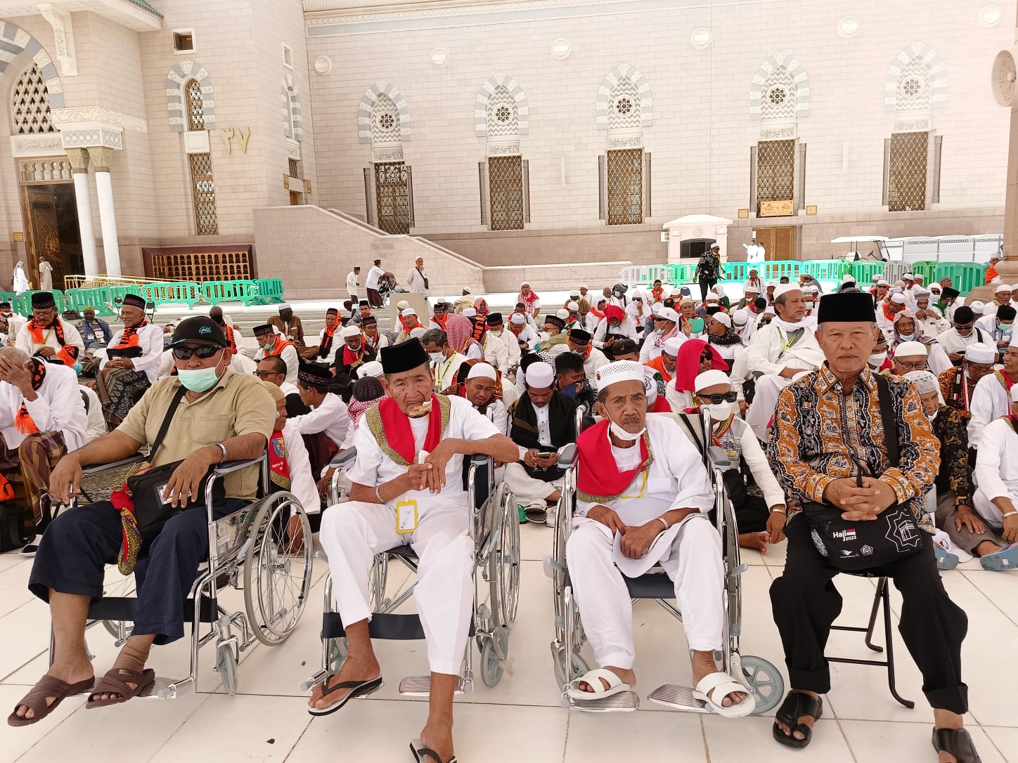 Calhaj Kloter 13 Merasa Beruntung Salat Ashar Di Raudhah