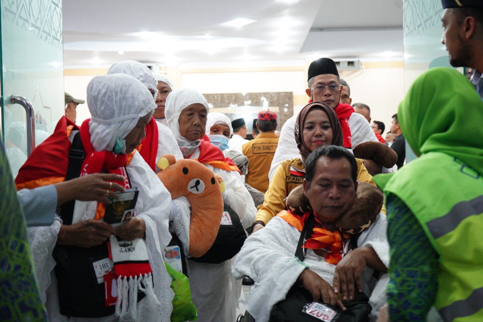 Calhaj Kloter 20 Menuju Jeddah Kakanwil Minta Petugas Komunikasi Dengan Jamaah