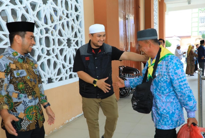 Bupati Labura: Jaga Kesehatan Dan Semoga Jadi Haji Yang Mabrur