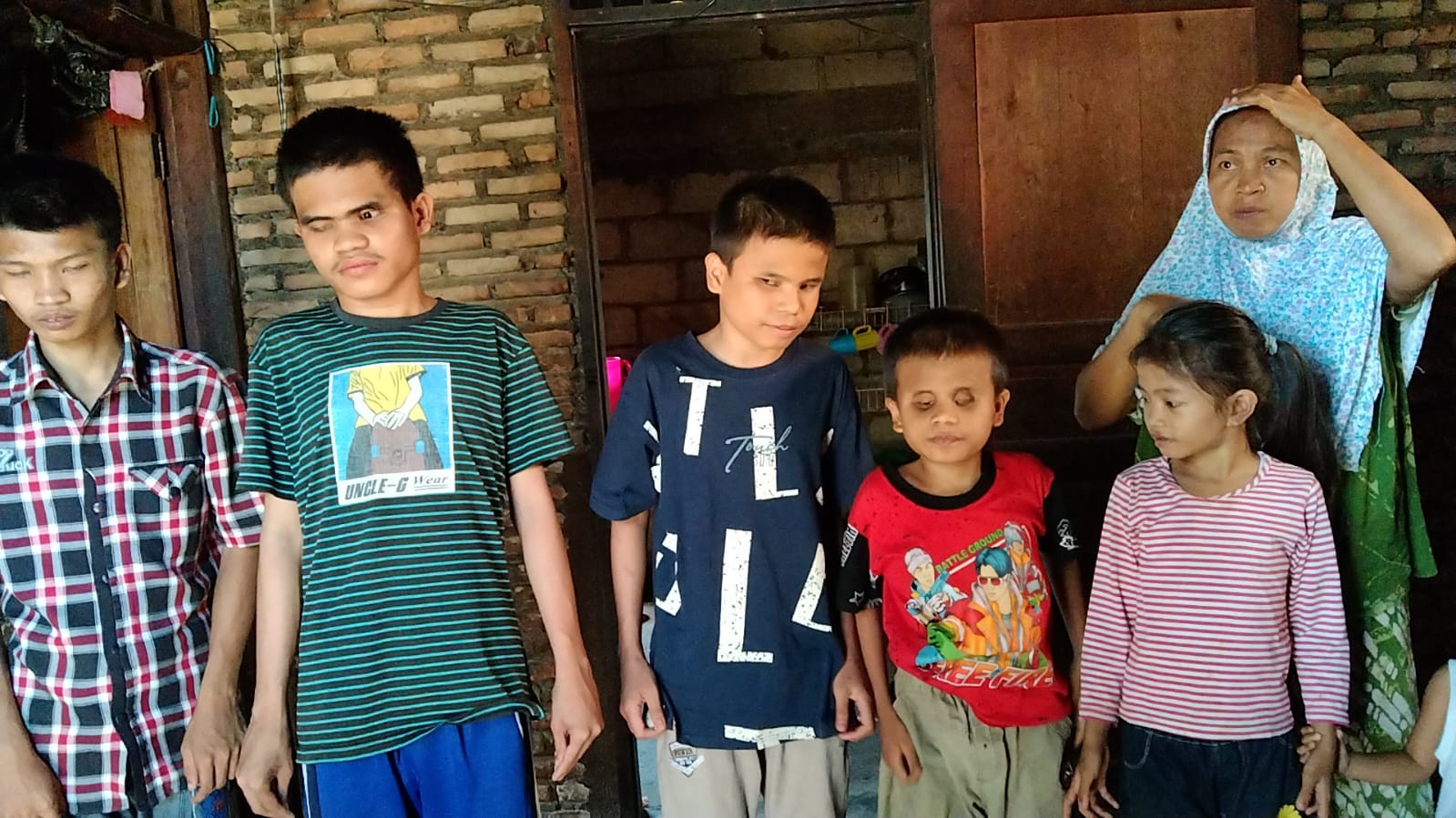 Open Donasi Untuk 5 Bersaudara Penderita Katarak, 3 Diantaranya Buta