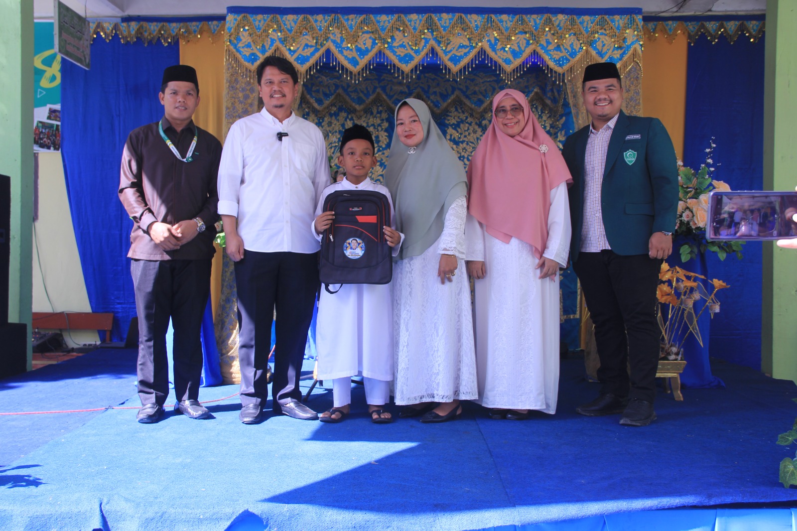 Gadget Sehat Prof Ridha Dharmajaya Dan SMP Al Washliyah 8 Kolaborasi Gelar Khitanan Massal