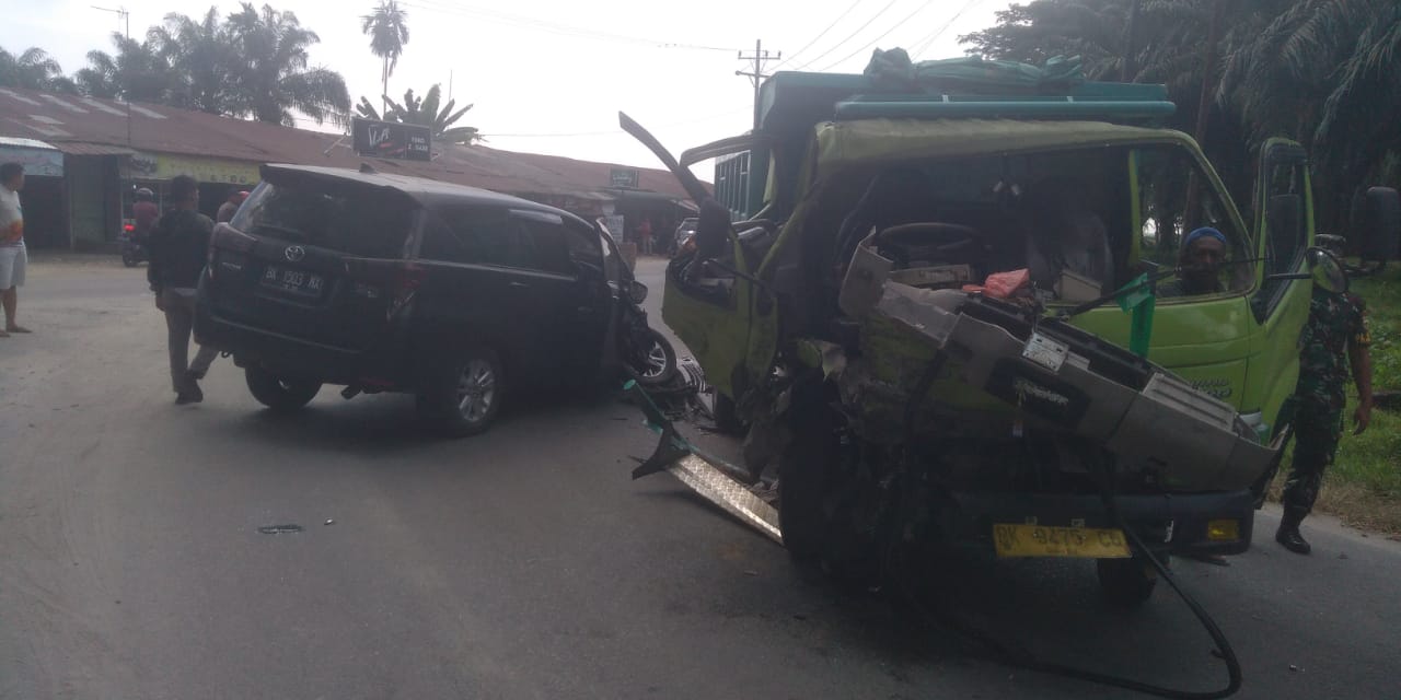 Polsek Galang Lamban Tangani Perkara Laka Lantas Truk Kontra Innova