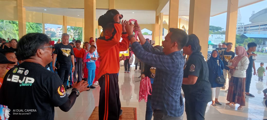Darwis H. Harahap Apresiasi Kejuaraan Drum Band@SDN 060916 Juara Umum