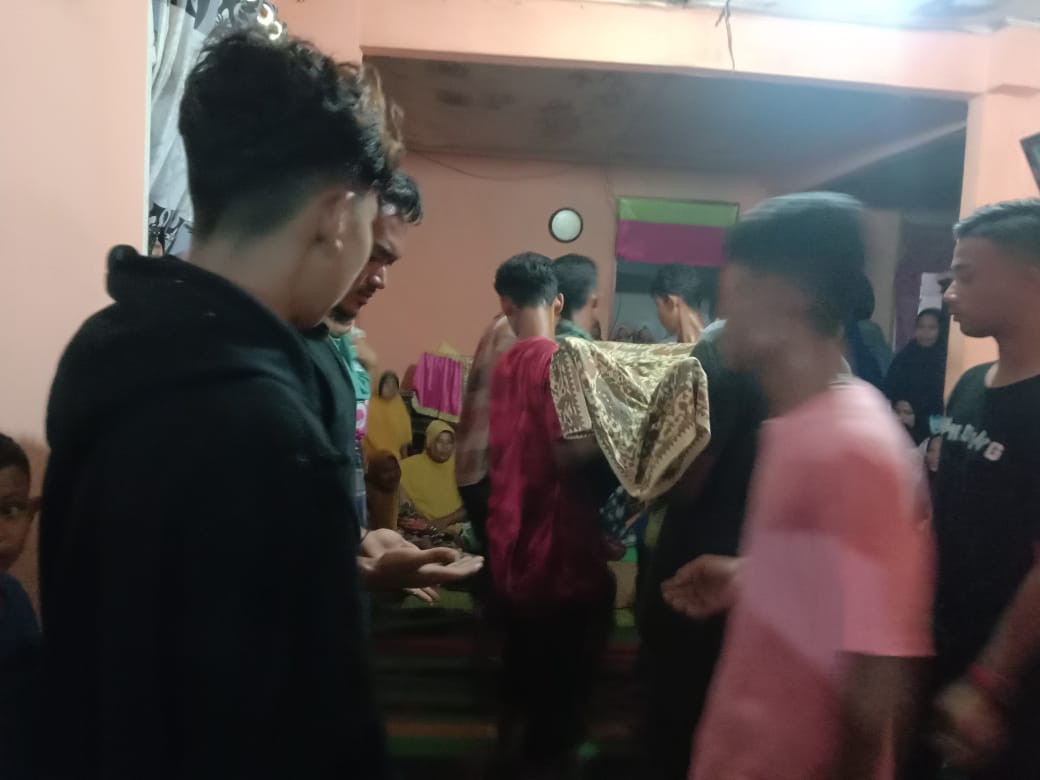 Jiwa Pencari Udang Terenggut Di Kuala Parek