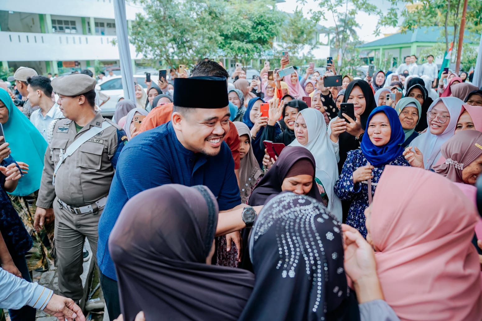 Wujudkan Indonesia Emas 2045, Bobby Nasution: Siapkan Sistem Pendidik yang Baik & Jaga Kerukunan