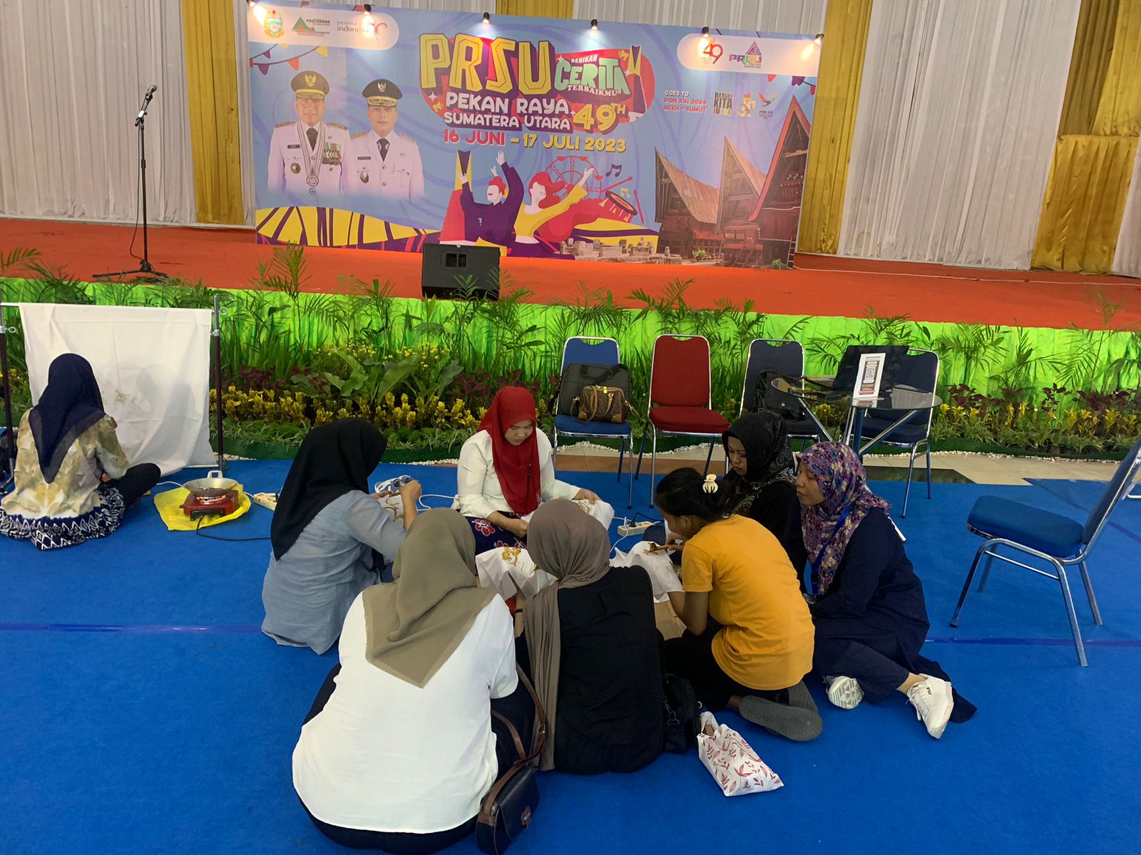 Pengunjung PRSU Dapat Kesempatan Belajar Membatik