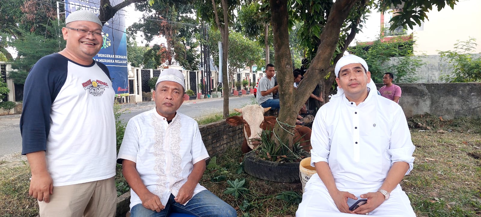 PB Pervi Berbagi Hewan Kurban Bagi Keluarga Vespa