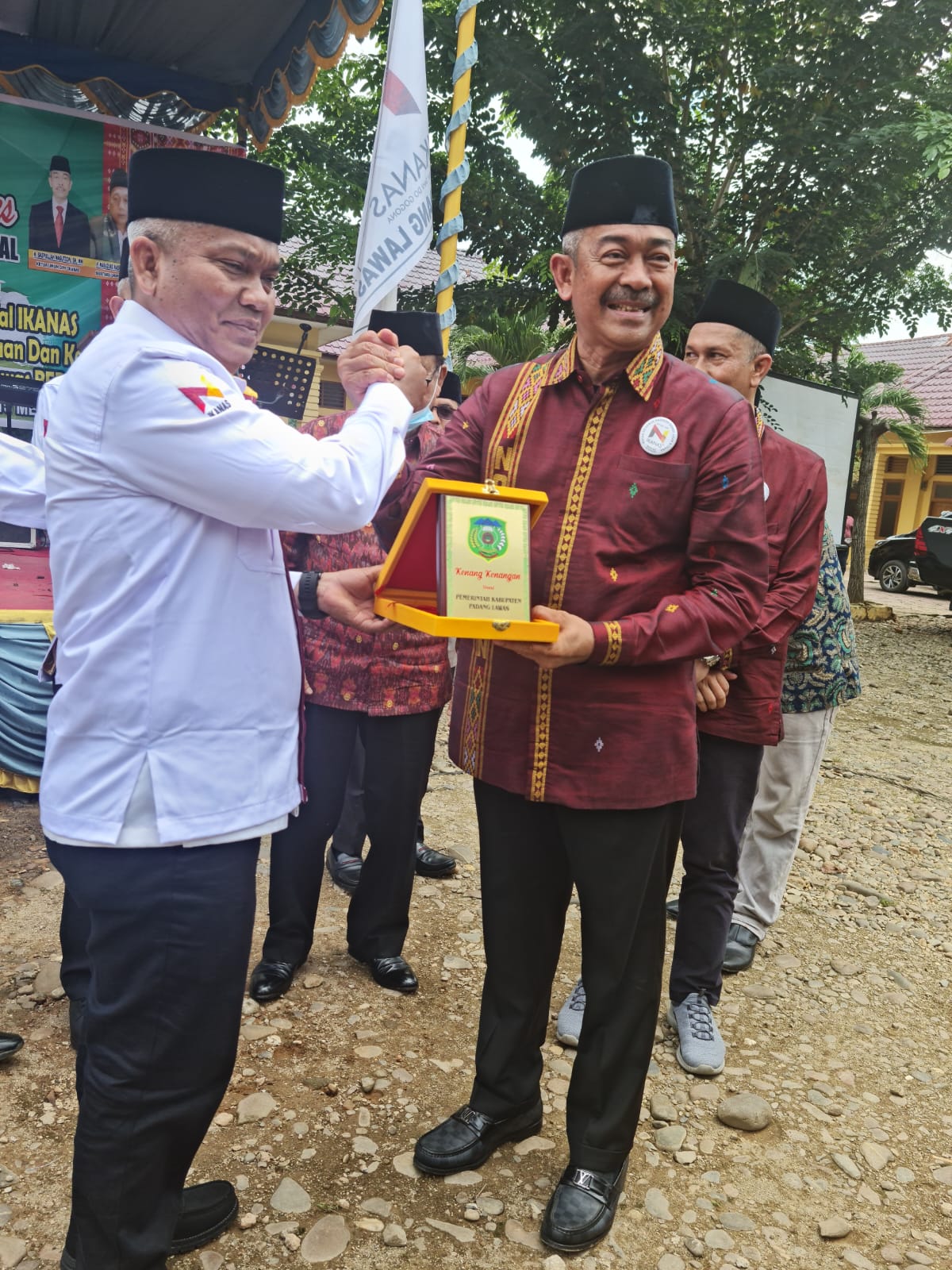 Alhamdulillah, 25 Penerima Beasiswa Ikanas Cair Juli