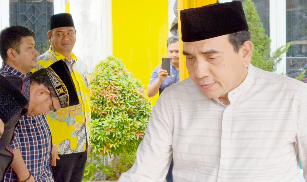 Pantomim SDN 1 Beureunuen Meriahkan Halalbihalal Partai Golkar