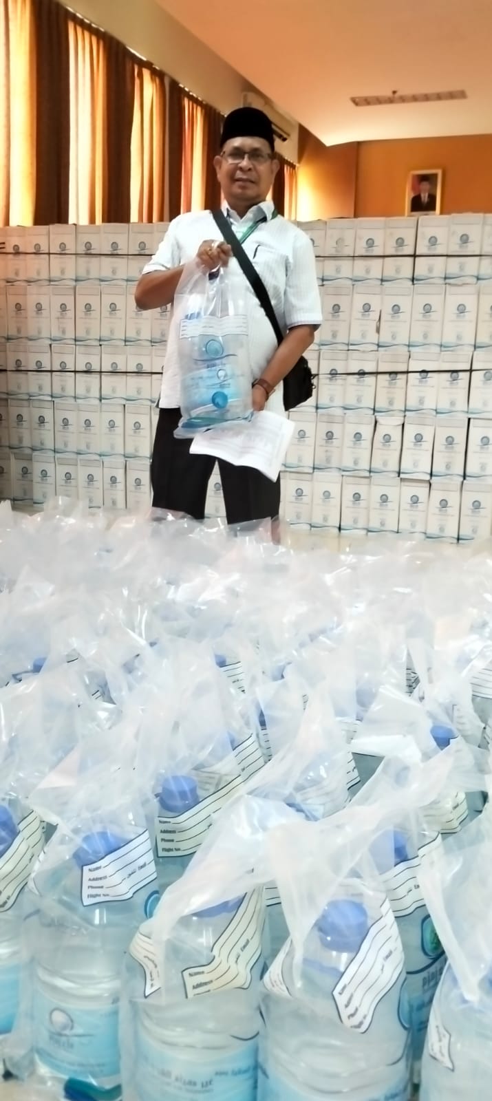 Zamzam 5 Liter Untuk Jamaah Debarkasi Medan Segera Didistribusikan