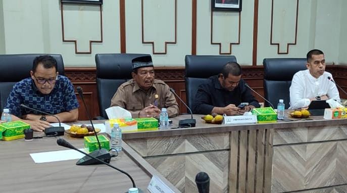 Asmauddin Usulkan Revisi Qanun Penggunaan DOKA Untuk Madrasah