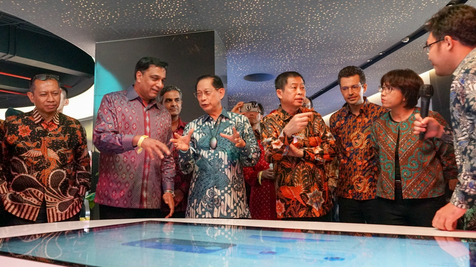 Kokreasi Dan Wujudkan Peluang Tanpa Batas Di Indosat Marvelous Xperience Center