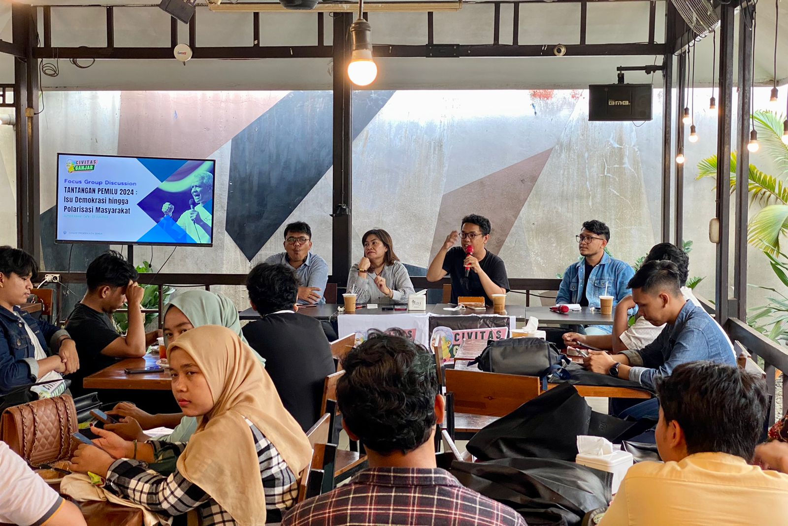 Civitas Ganjar Gelar Diskusi Bareng Anak Muda di Medan, Bahas Pemilu 2024