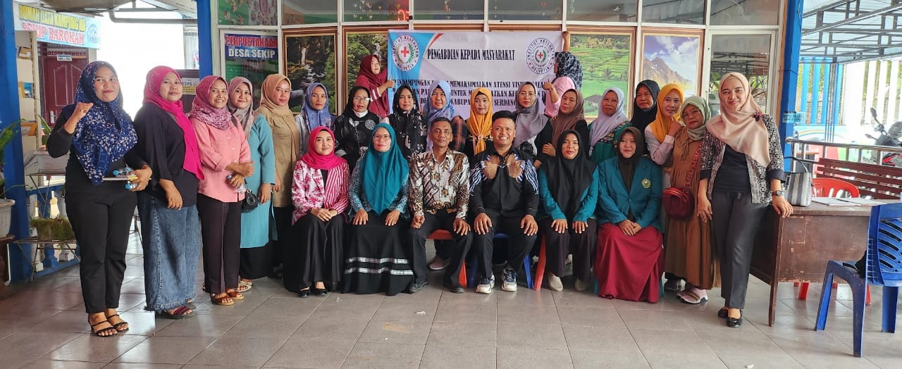 Dosen IKH Edukasi Warga Maksimalkan Atensi Visual Tingkatkan Kecerdasan Anak