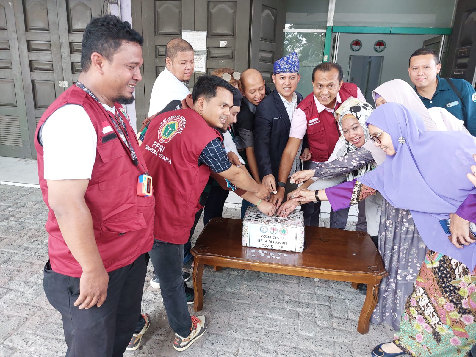 Nakes Sumut Gelar Kumpul Koin Cinta Dukung Vonis Bebas Dokter G