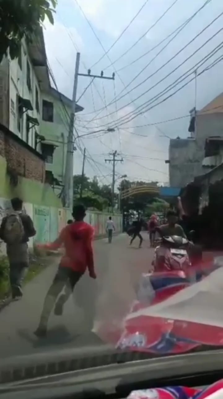 Tawuran Pelajar Di Jalan Garu II Resahkan Warga