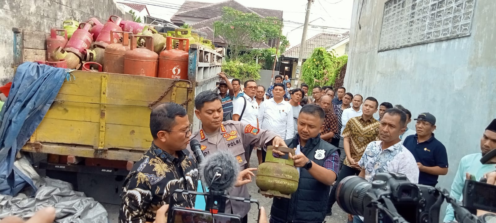Pangkalan Gas Oplosan Medan Sunggal Digerebek Setelah 6 Bulan Beroperasi