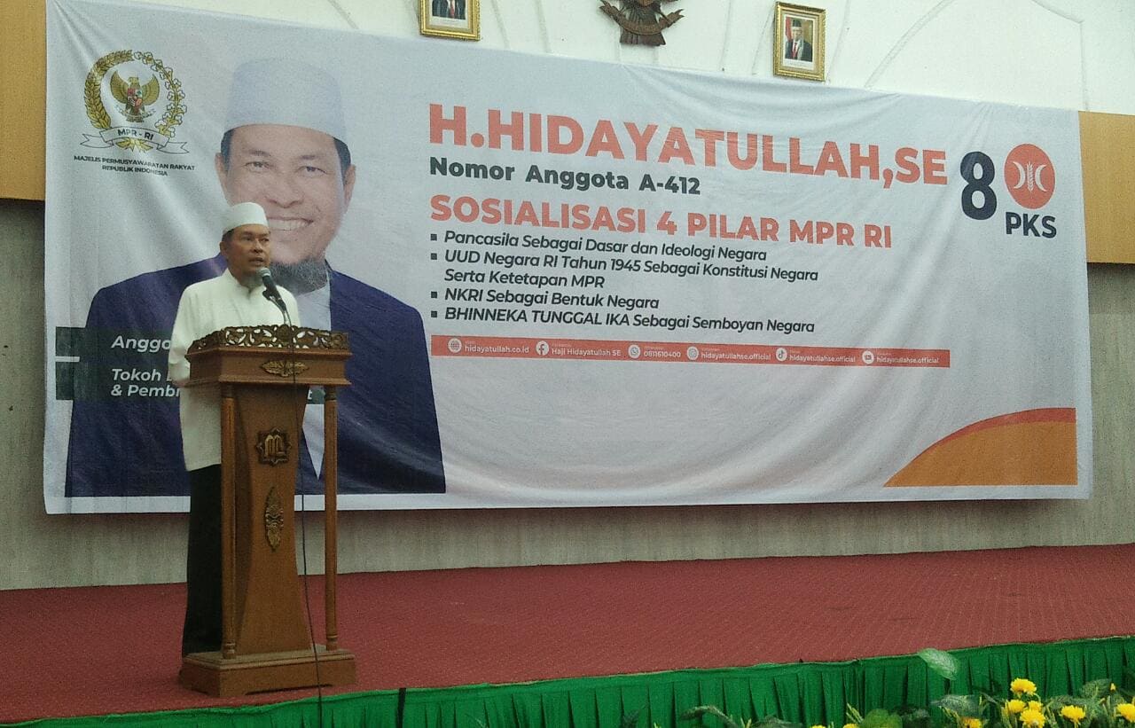 Hidayatullah: NKRI Diraih Dengan Pengorbanan Bukan Give Away