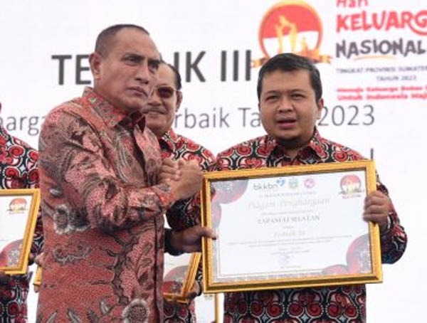 Tapsel Raih 4 Penghargaan Harganas Ke-30 Tingkat Provinsi Sumut 2023