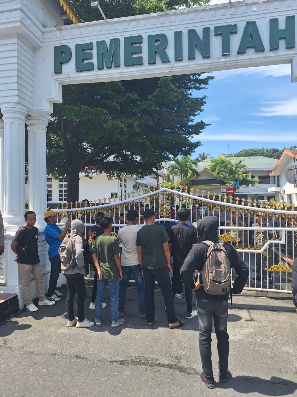 Puluhan Mahasiswa Demo Pemko Binjai