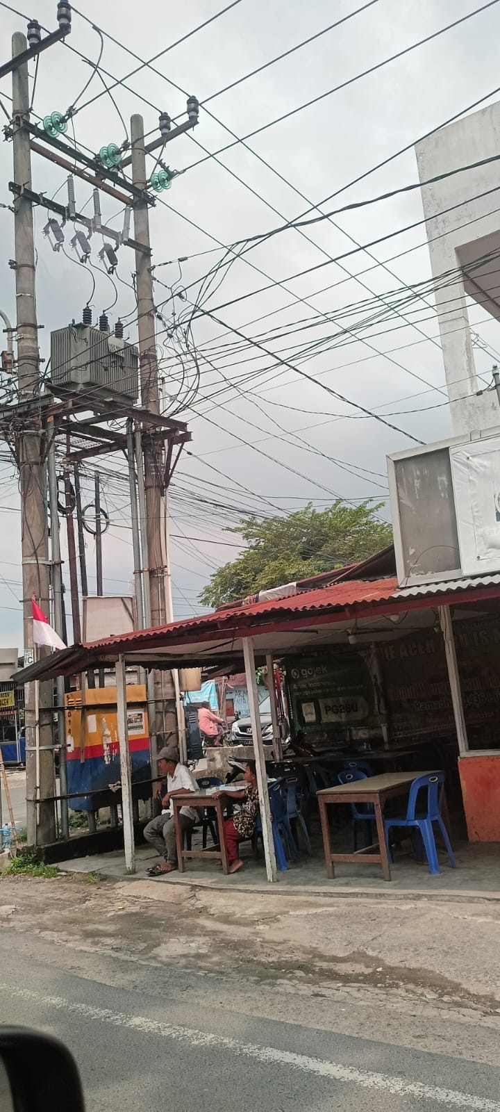 Farid Wajdi: Semua Kabel Menjuntai Semestinya Ditertibkan