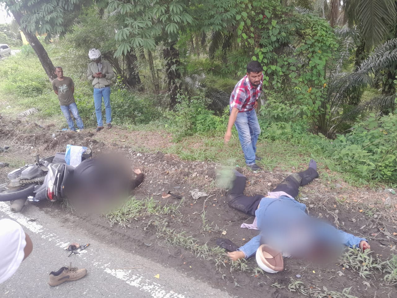 Laka Lantas Di Nagan, Pasutri Meninggal Di Tempat