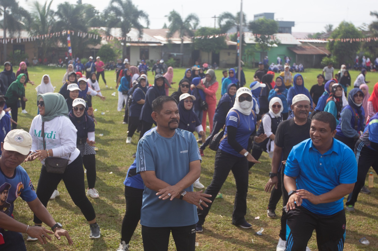 Ribuan Warga Deliserdang Senam Sehat Siaga Perubahan Bersama Rahudman