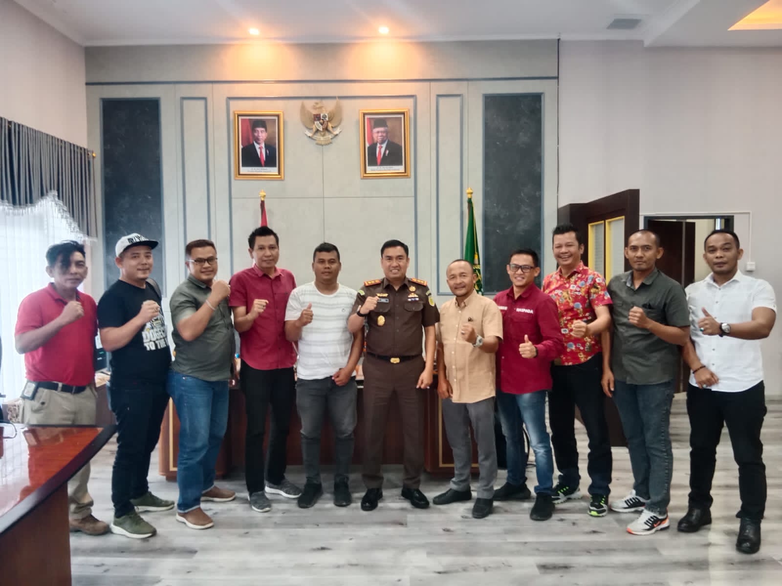 Pindah Tugas, Kajari Sergai Pamit Pada Wartawan