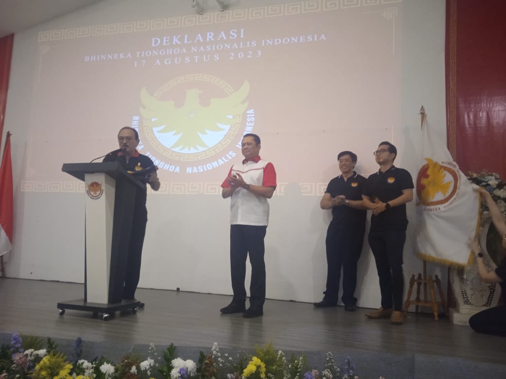 Eros Djarot: Tolong Tertibkan Presiden