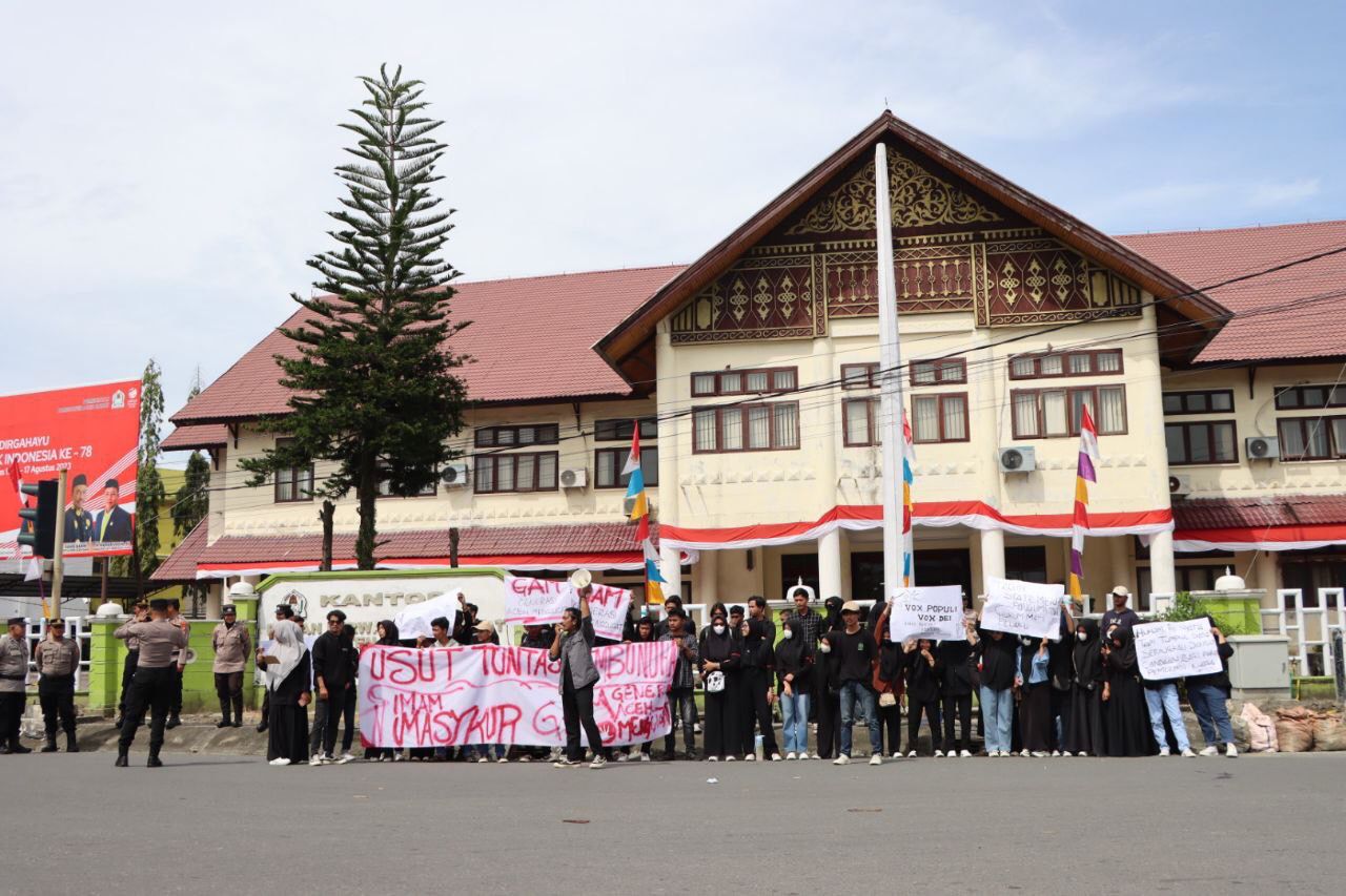 Polres Aceh Barat Kawal Aksi Damai Imam Masykur