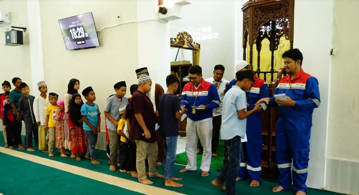 PEP Berikan Santuni 110 Anak Yatim Dan Duafa
