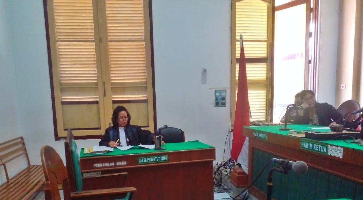 Kurir 135 Kg Ganja Dituntut Mati