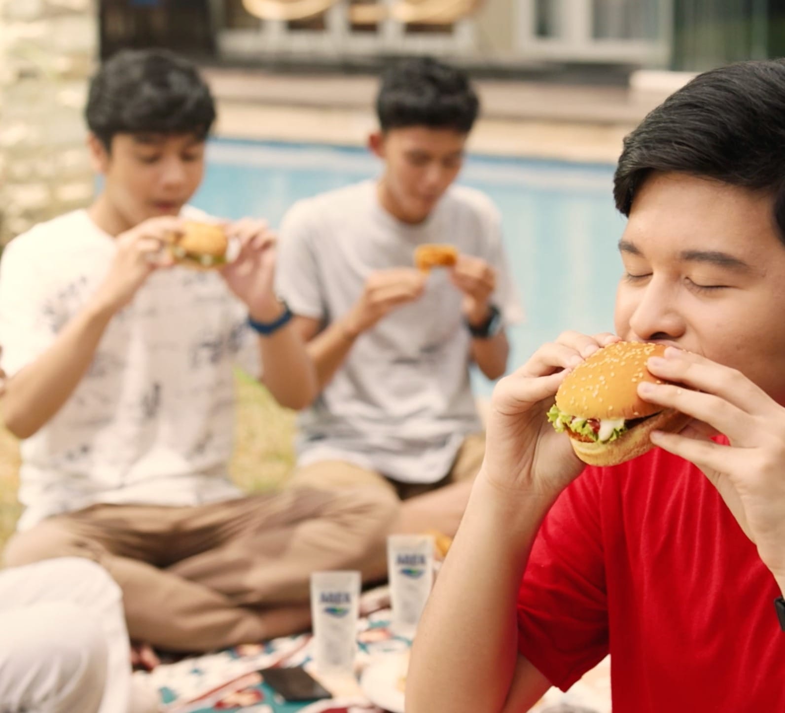 Sambut Ulang Tahun Colonel Sanders, KFC Indonesia Luncurkan Paket Baru Demi Memuaskan Pelanggan