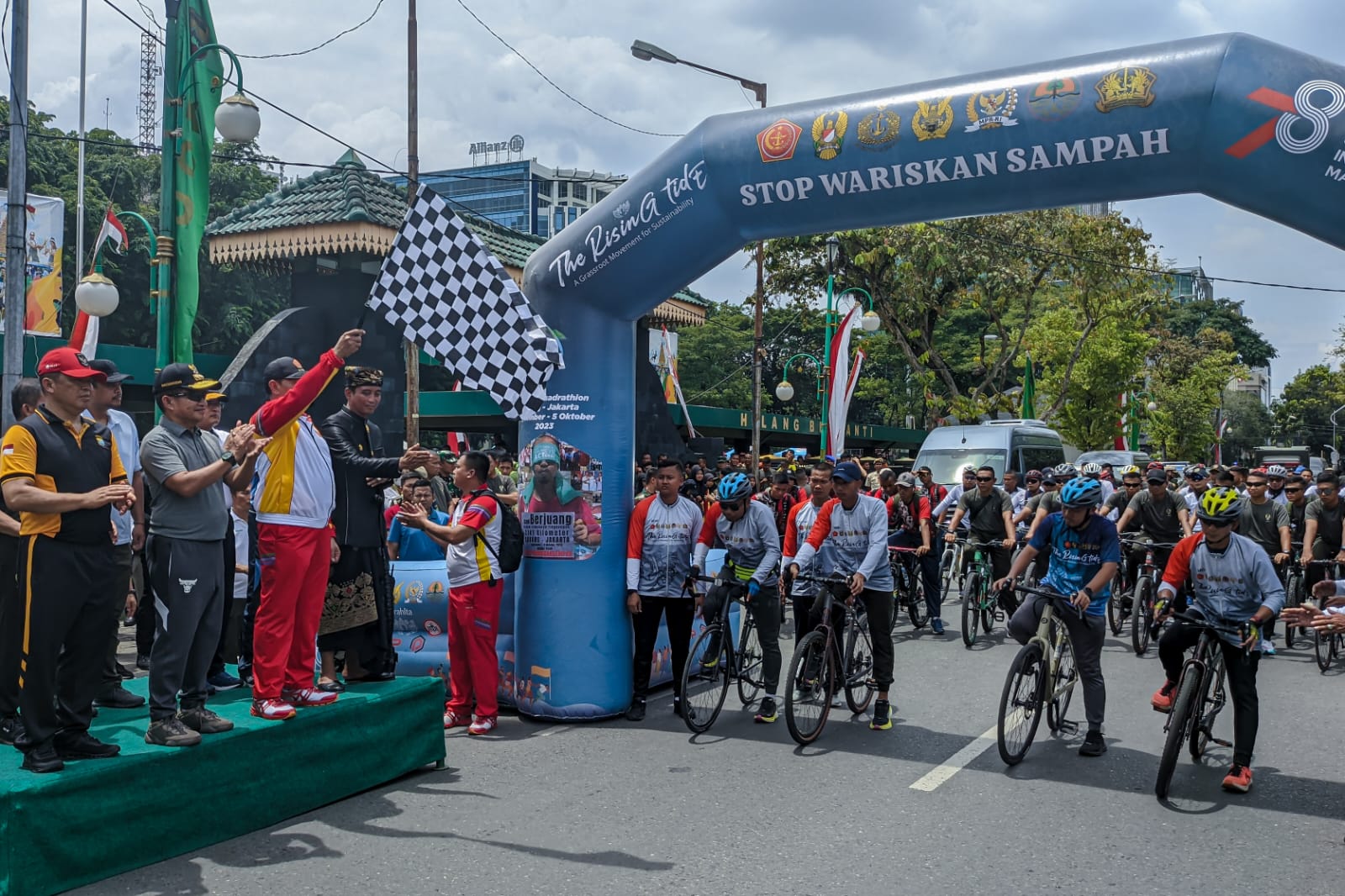 Bobby Nasution Dampingi Panglima TNI Lepas Tim The Rising Tide 2023 dari Kota Medan