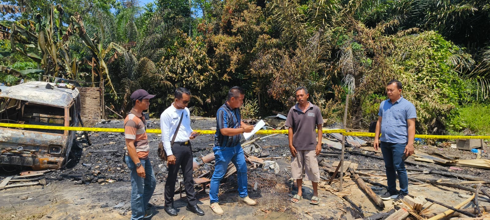 Rumah, Mobil Dan Sepeda Motor Hangus Terbakar
