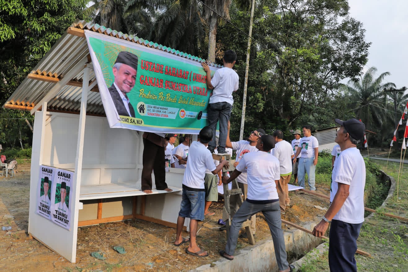 Ustaz Sahabat Ganjar Bangun Pos Ronda untuk Warga di Langkat