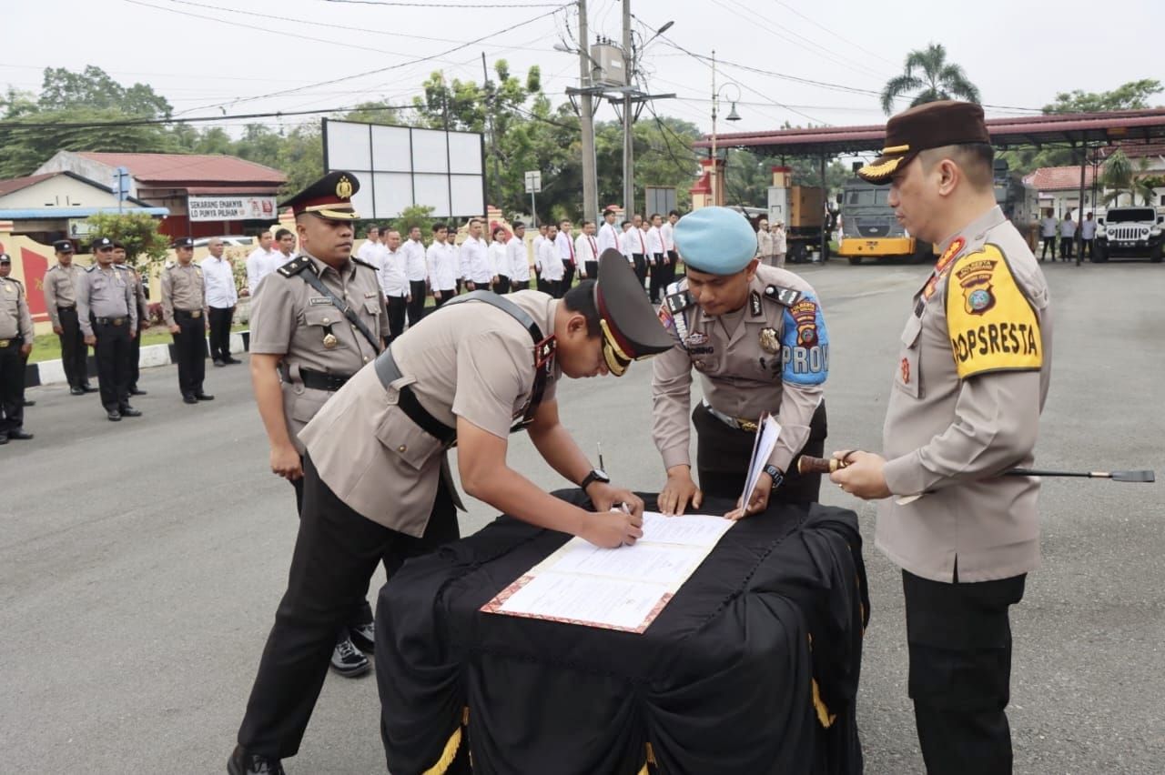 Kapolresta Deliserdang Pimpin Sertijab Kabag Ops