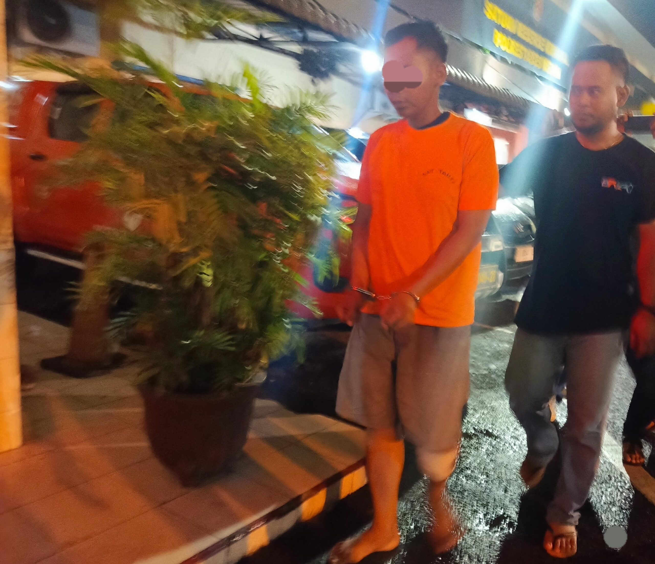 Polisi Tembak Pencuri Mobil