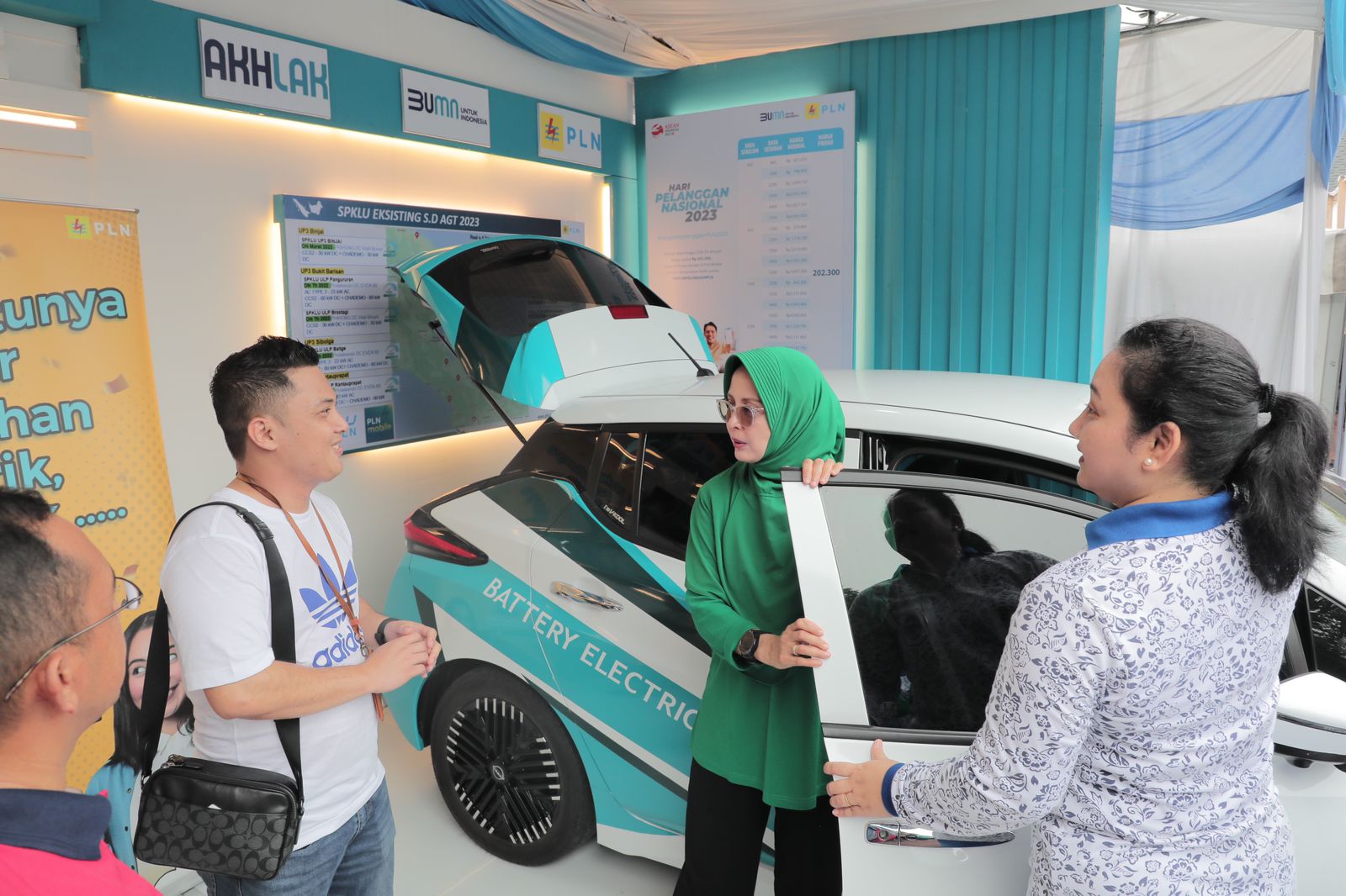 Ramaikan HUT TNI, PLN Kenalkan Electrifying Lifestyle Dan Promo Tambah Daya