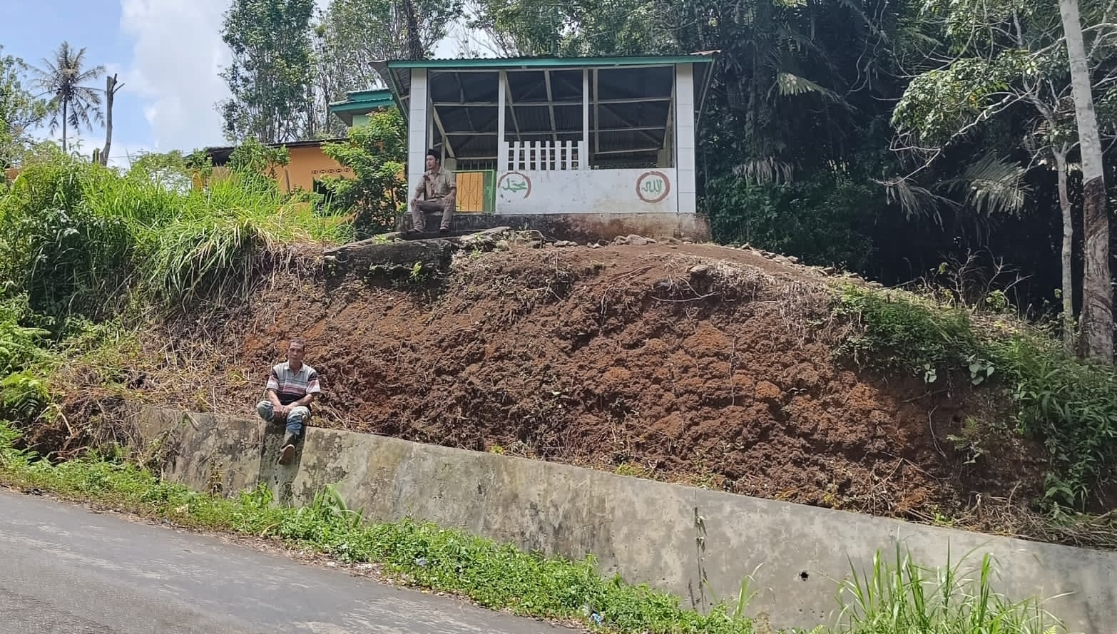 Makam Syekh Daud Terancam Longsor